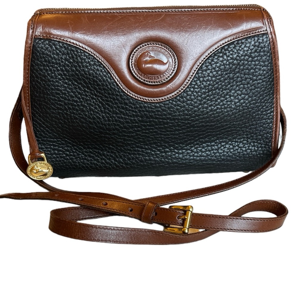 Dooney & Bourke Purse Authentic Vintage, AWL in Navy. Near perfect condition.